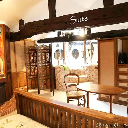 Ferienhaus Spacieuse A Avec Piscine Privee Et Vue Montagne Crastes