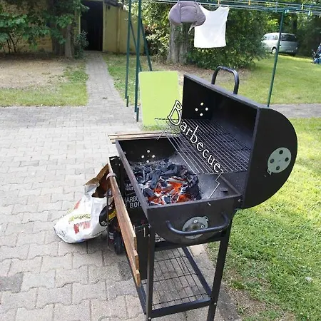 Ferienhaus Spacieuse A Avec Piscine Privee Et Vue Montagne