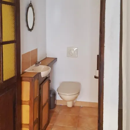Spacieuse A Avec Piscine Privee Et Vue Montagne בית נופש Crastes