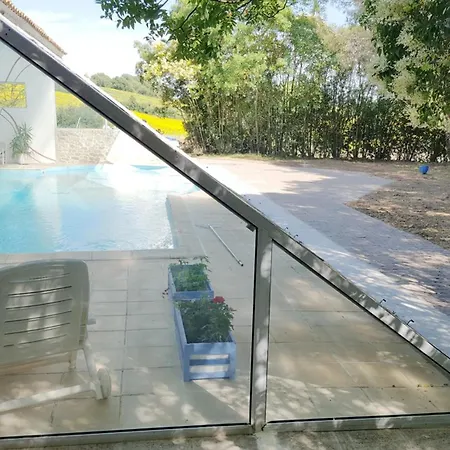 Spacieuse A Avec Piscine Privee Et Vue Montagne בית נופש *