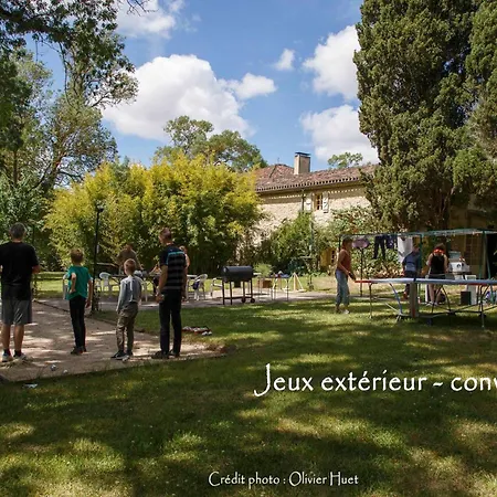 Spacieuse A Avec Piscine Privee Et Vue Montagne