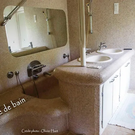 בית נופש Spacieuse A Avec Piscine Privee Et Vue Montagne *